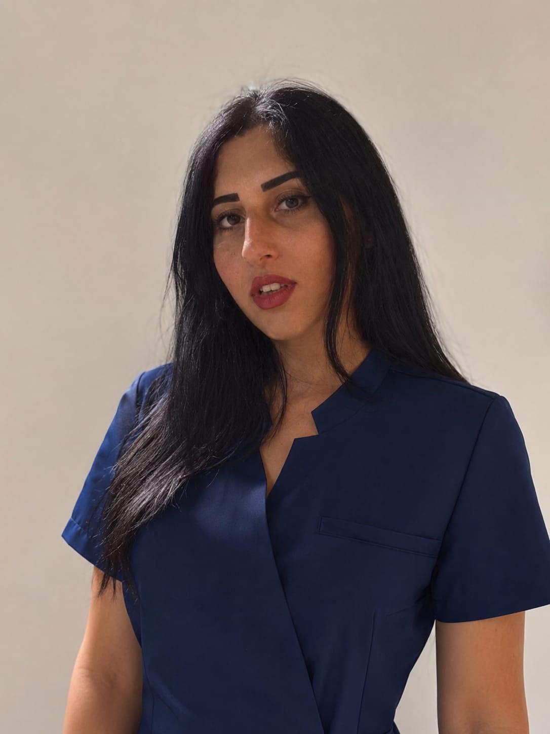 Ritratto di Claudia Valente, Segretaria